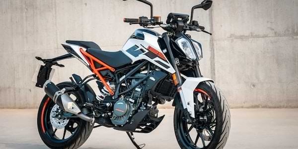 Come spedire una moto e quanto costa?